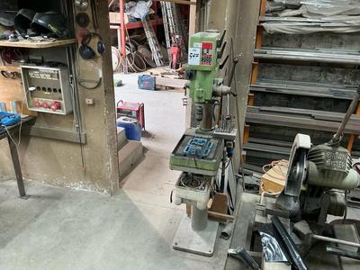 Übersichtsbild von Strands SB 68 Pilar drilling machine
